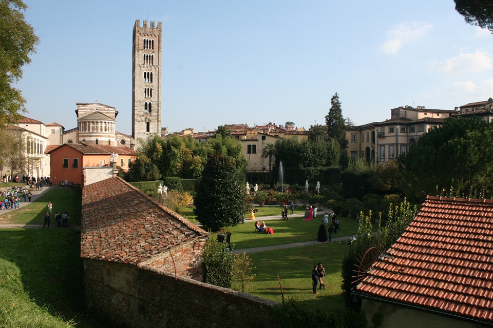 Rejser til Lucca