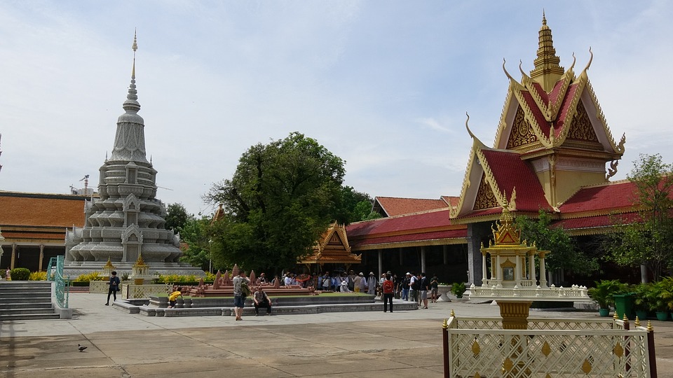 Rejser til Phnom Penh